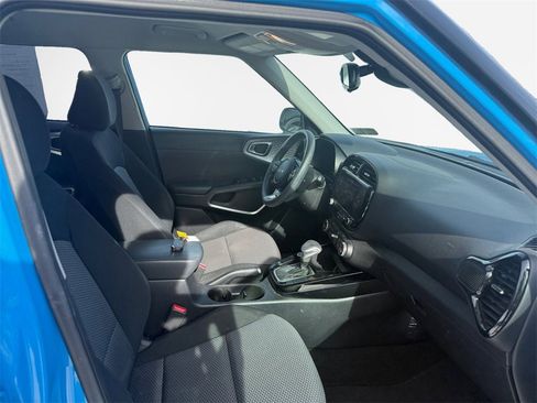 Certified 2023 Kia Soul S image 26