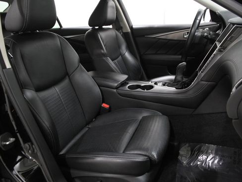 Used 2018 INFINITI Q50 Sport image 17