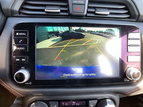 New 2025 Nissan Versa SR image 19