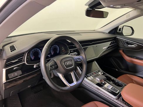 Used 2022 Audi Q8 Premium Plus image 4