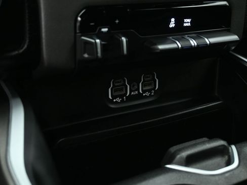 Used 2021 RAM 1500 Big Horn image 19