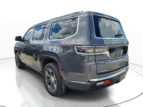 Used 2022 Jeep Grand Wagoneer Series I image 3