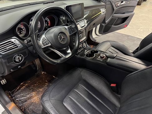 Used 2016 Mercedes-Benz CLS 550 image 32