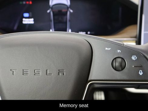 Used 2023 Tesla Model S Standard Range image 10