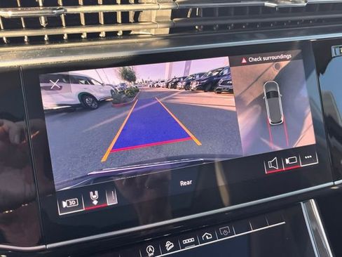 Used 2023 Audi Q7 3.0T Premium Plus image 16