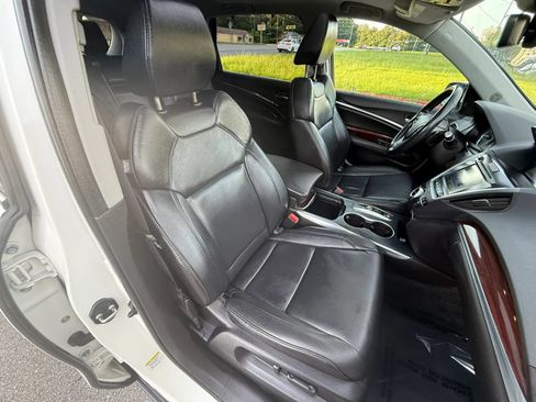 Used 2016 Acura MDX SH-AWD w/ Tech & Entertainment image 17