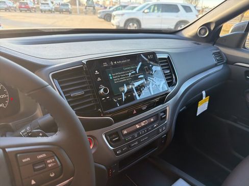 New 2026 Honda Ridgeline RTL image 10