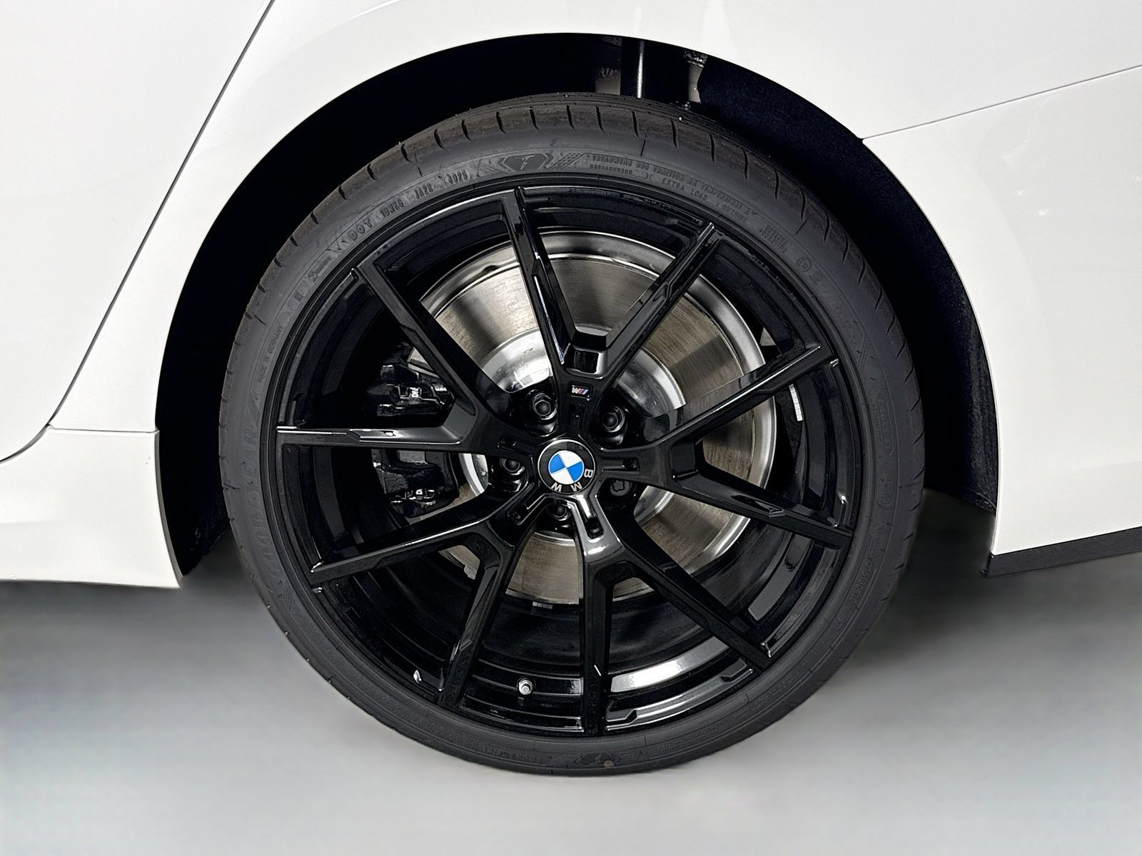 Used 2026 BMW 840i RWD image 33