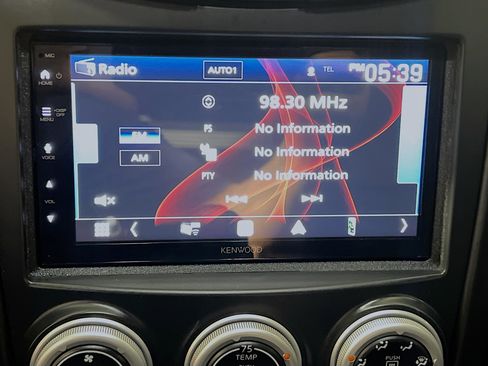 Used 2017 Nissan 370Z Coupe RWD image 27
