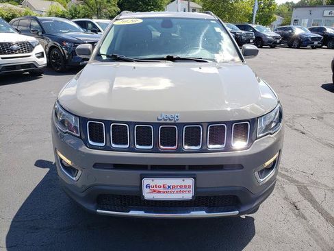 Used 2020 Jeep Compass Limited AWD/4WD image 2