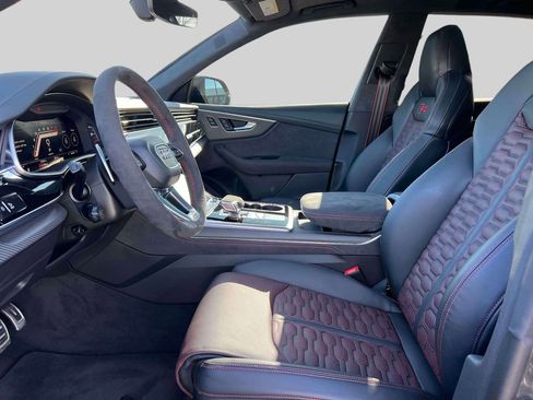 Used 2025 Audi RS Q8 performance image 15