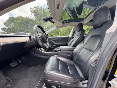 Used 2018 Tesla Model 3 AWD/4WD image 19