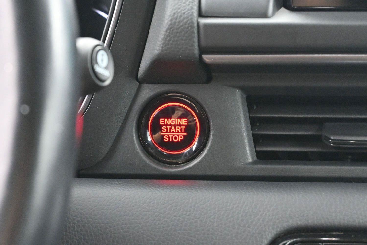 Used 2023 Honda Pilot TrailSport image 29
