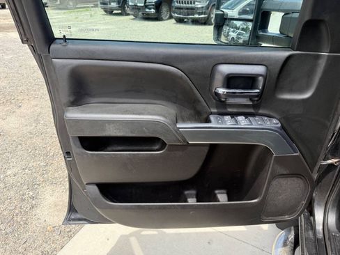 Used 2019 Chevrolet Silverado 2500 LT AWD/4WD image 14