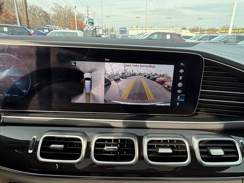 Used 2020 Mercedes-Benz GLS 450 4MATIC image 20