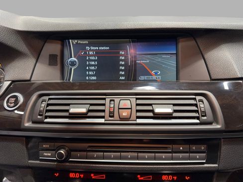 Used 2011 BMW 535i Sedan image 41