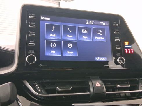 Used 2021 Toyota C-HR LE image 20