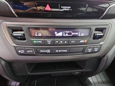 New 2026 Honda Ridgeline Sport image 18
