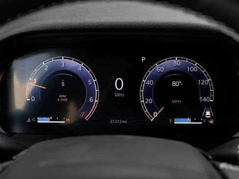 Used 2022 Jeep Grand Cherokee Laredo w/ Luxury Tech Group I image 29