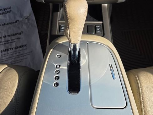 Used 2012 Nissan Murano SL w/ Navigation Pkg image 19