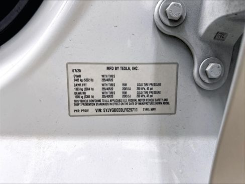 Used 2020 Tesla Model Y Long Range AWD/4WD image 34