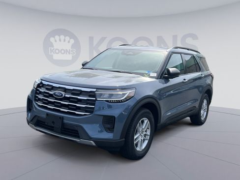 New 2026 Ford Explorer Active AWD/4WD image 1