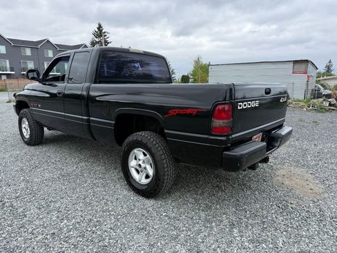 Used 1998 Dodge Ram 1500 Truck 4x4 Quad Cab image 3