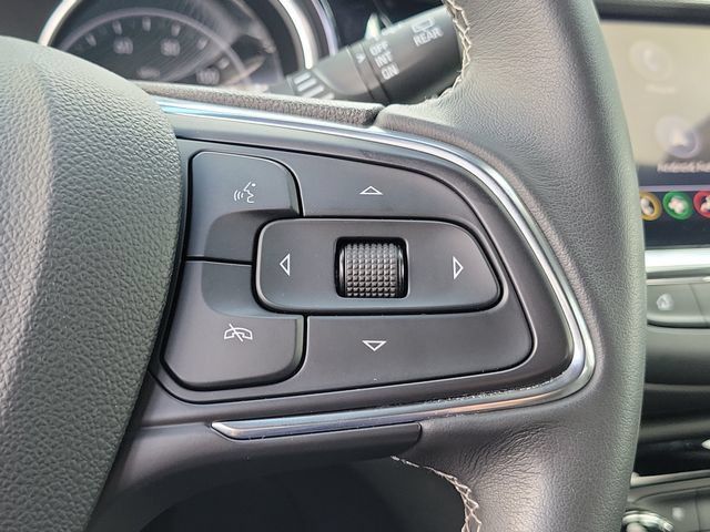Certified 2023 Buick Encore GX Select w/ Sport Touring Package FWD image 28
