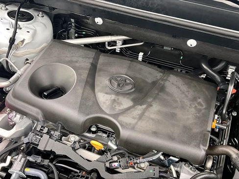 Used 2025 Toyota RAV4 XSE image 36