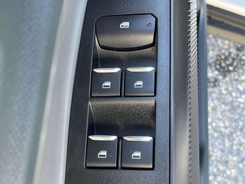 New 2026 Ford Maverick XL AWD/4WD image 16