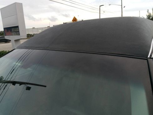 Used 2011 Cadillac DTS Limousine image 23