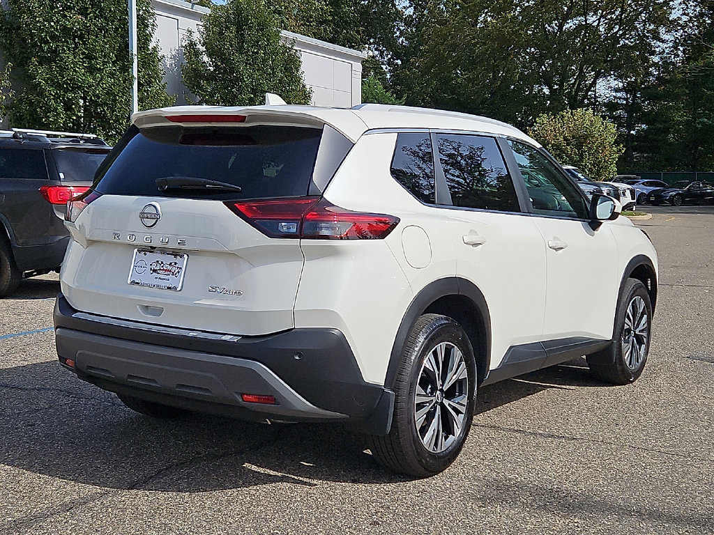 Certified 2023 Nissan Rogue SV w/ SV Premium B Package AWD/4WD image 8