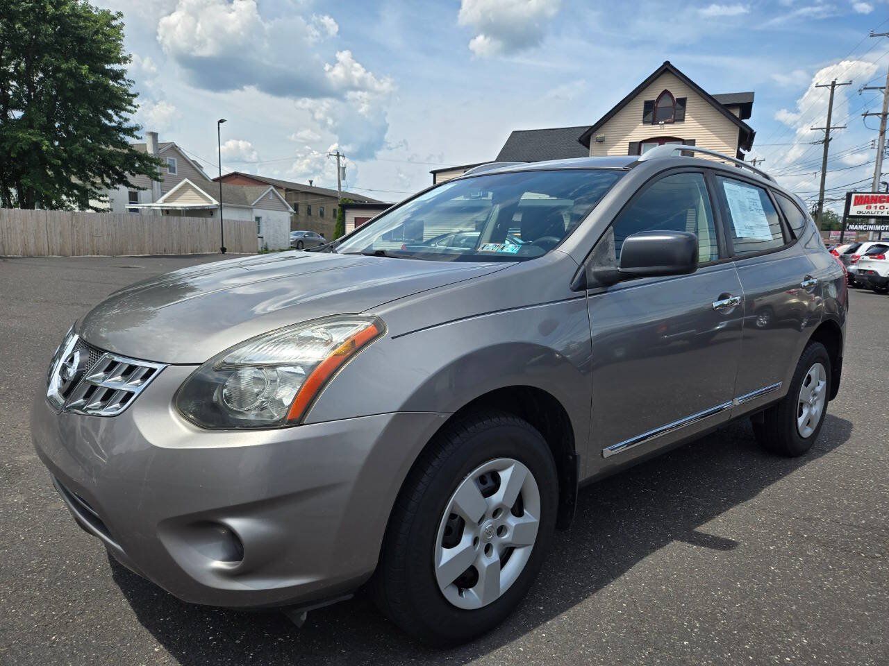 Used 2015 Nissan Rogue S w/ Convenience Package FWD image 10