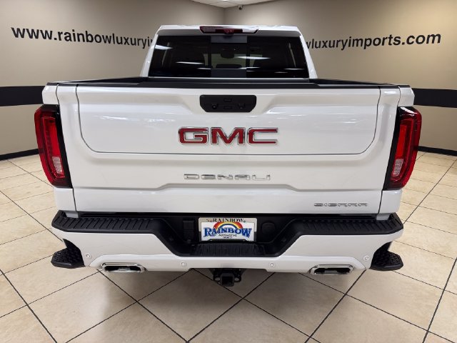 Used 2025 GMC Sierra 1500 Denali AWD/4WD image 5