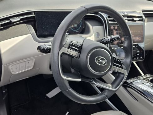 Used 2024 Hyundai Tucson Limited image 9