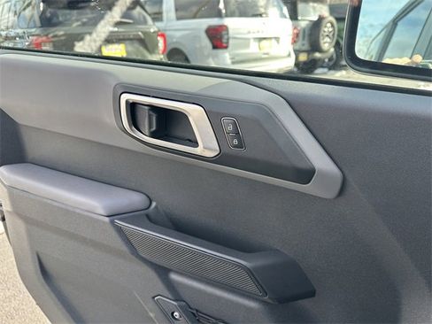 Certified 2023 Ford Bronco Big Bend image 31