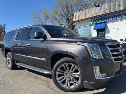 Used 2018 Cadillac Escalade ESV Luxury