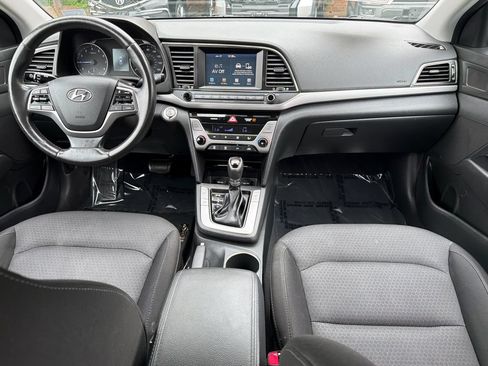 Used 2017 Hyundai Elantra Value Edition FWD image 14