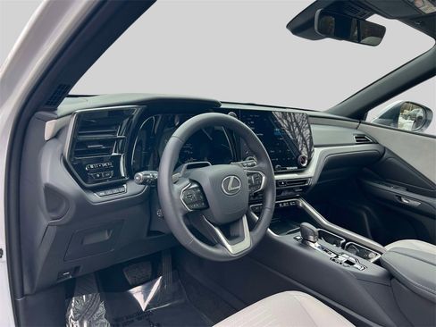 Certified 2025 Lexus TX 350 AWD w/ Technology Package image 20