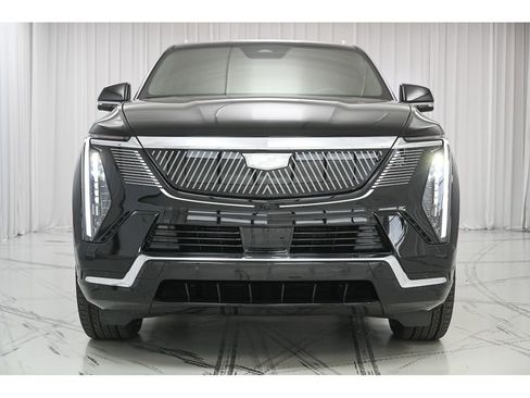 New 2026 Cadillac Escalade IQL Luxury image 3