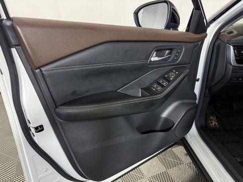 Certified 2023 Nissan Rogue SL w/ SL Premium Package image 49