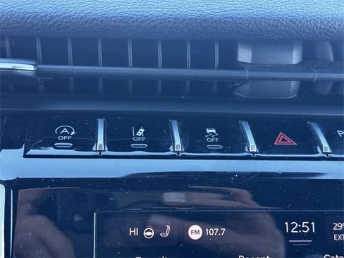 Certified 2024 Jeep Grand Cherokee L Laredo image 36