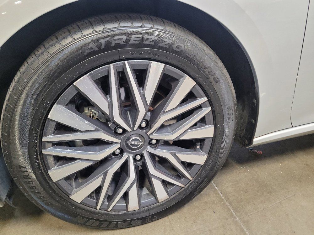 Used 2023 Nissan Altima 2.5 SV FWD image 31