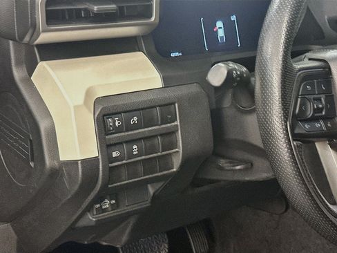 Used 2024 Toyota Tacoma TRD Off-Road AWD/4WD image 17