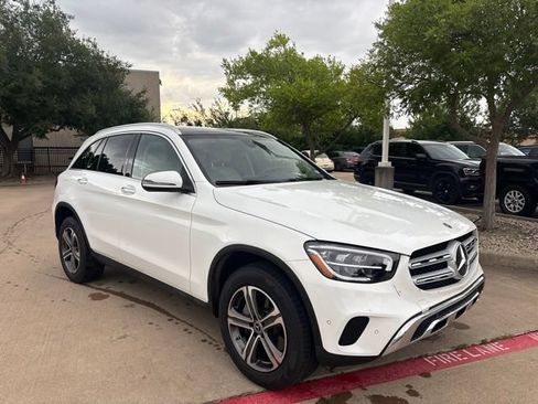 Used 2021 Mercedes-Benz GLC 300 image 3