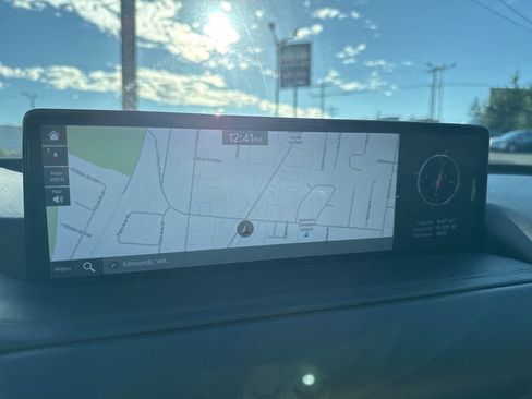 Used 2022 Genesis GV80 3.5T w/ Advanced Package 06 image 31