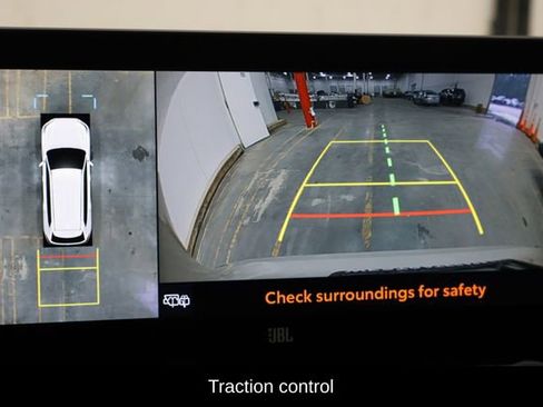 Used 2024 Toyota Grand Highlander Limited image 8