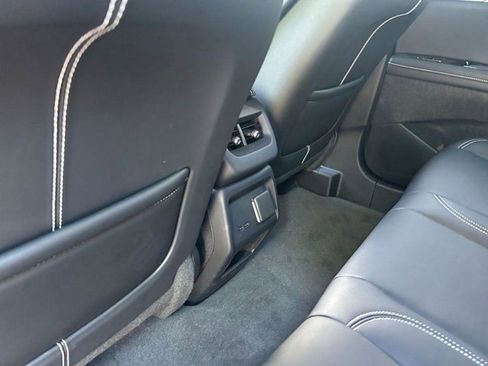 Certified 2025 Cadillac Optiq Sport 1 image 9