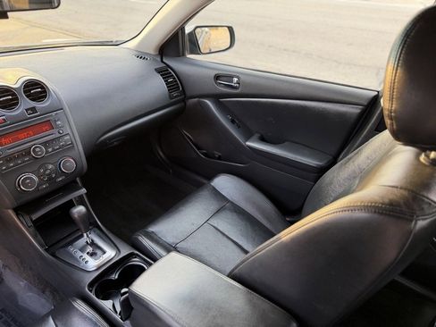 Used 2011 Nissan Altima 2.5 S image 10