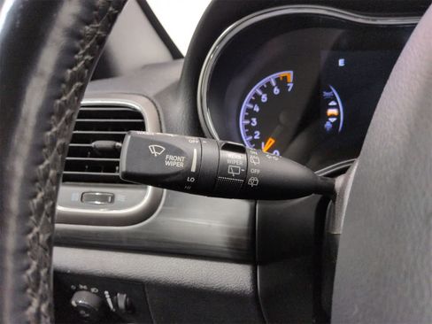 Certified 2021 Jeep Grand Cherokee Laredo X image 26